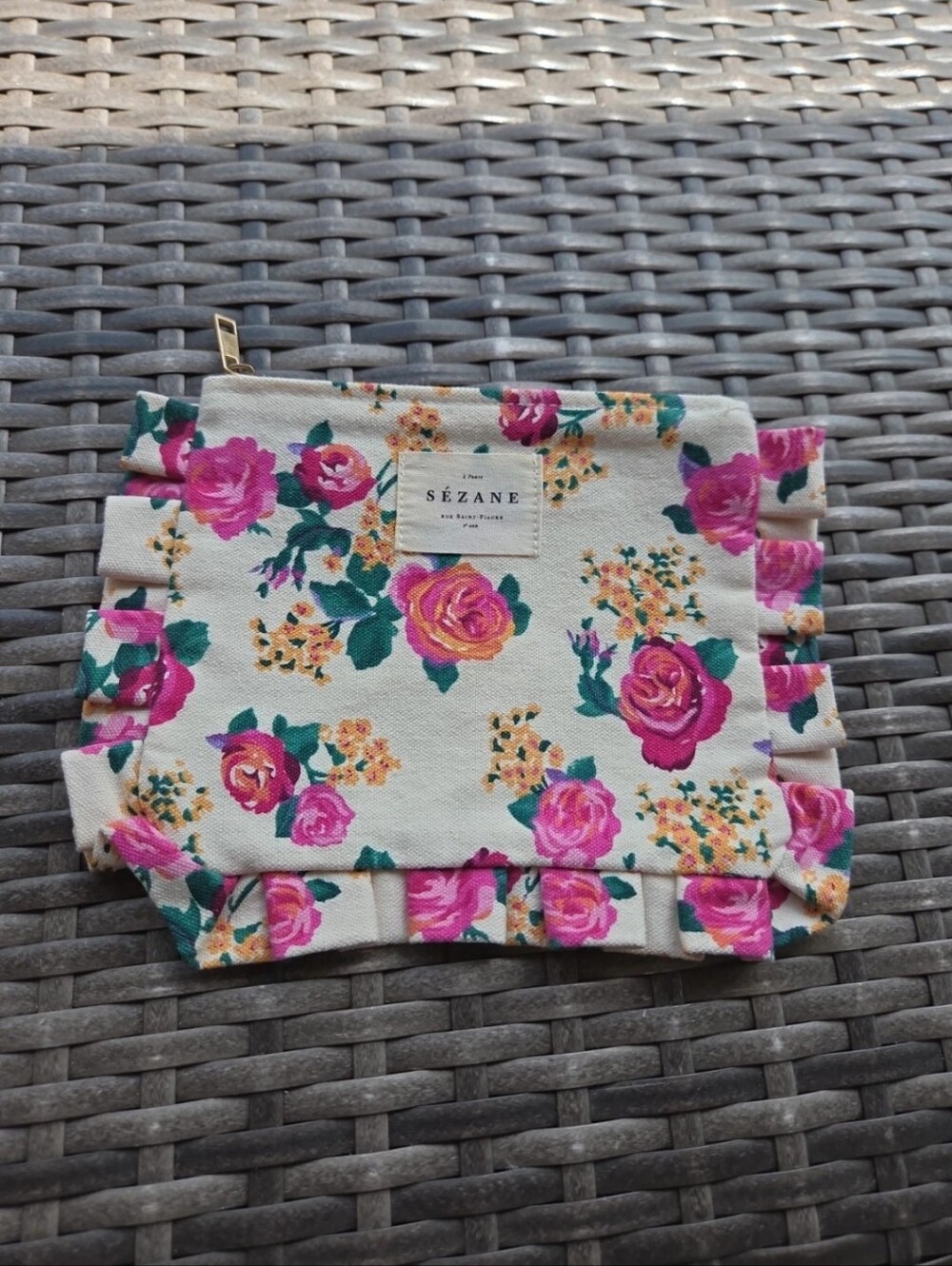 Sezane Floral Print Pouch/ Beauty